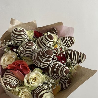 Chocolate Strawberry Bouquet