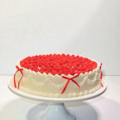 Vintage Style Wedding Cake