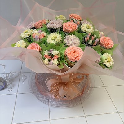  Signature Floral Cupcake Display (24 Cupcakes)