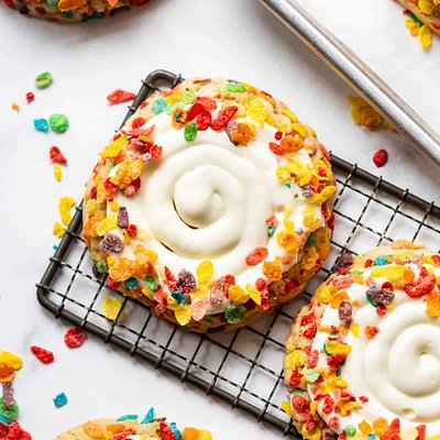 Frosted Fruity Pebble Cookies 