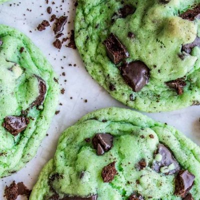 1/2 Dozen Mint Chocolate Chip
