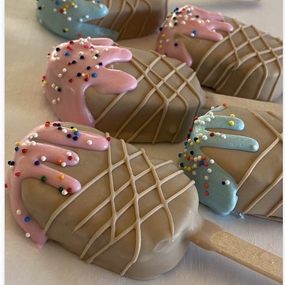 🎀 Party VIP Cake Pops