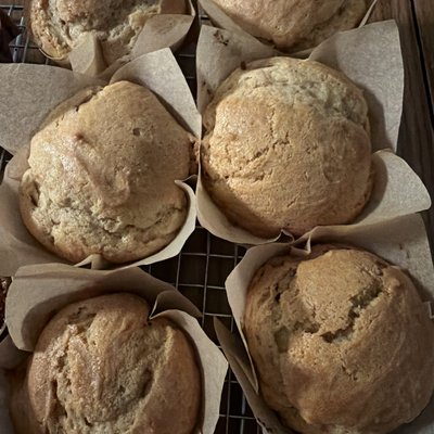 Peanut Butter Muffin 4 Pack