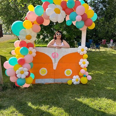 ✂️ Custom Decorations