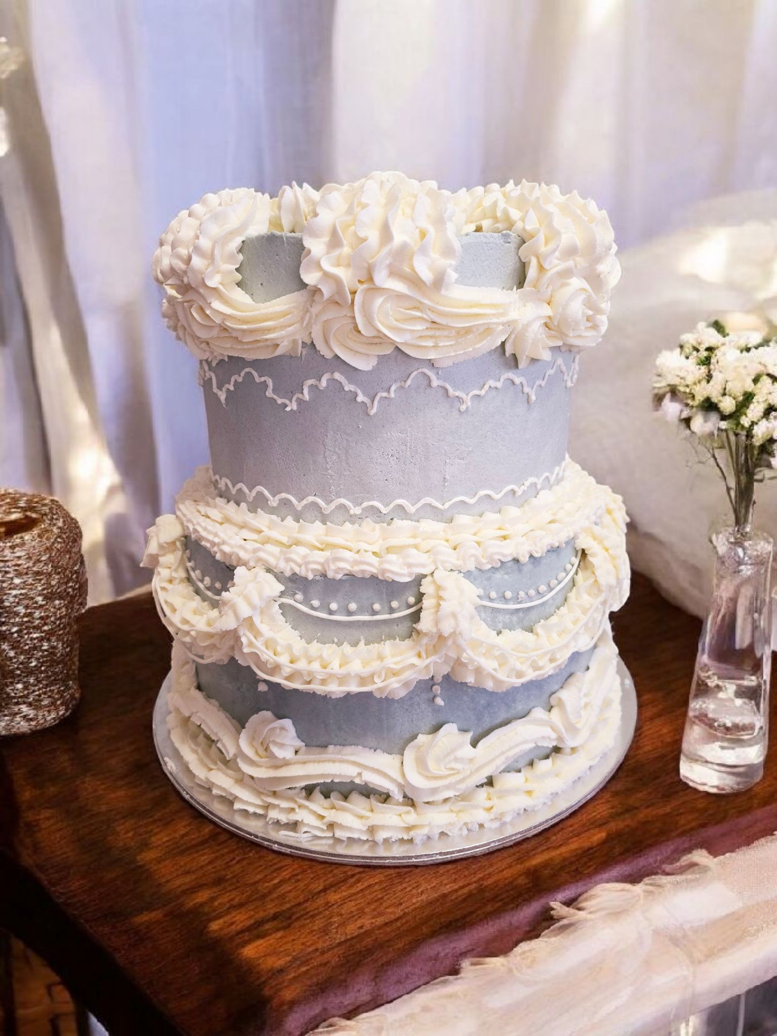 Customizable Cake