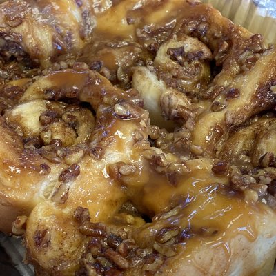 Caramel Pecan Rolls