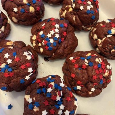 Red Velvet Oreo Crush
