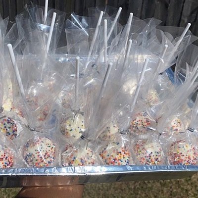 (1) Dozen Cakepops