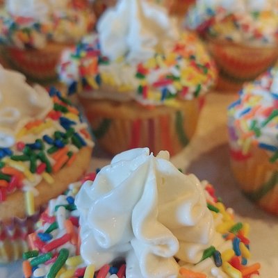 Custom One Dozen Cupcakes