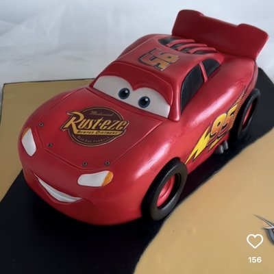 Custom Cakes 