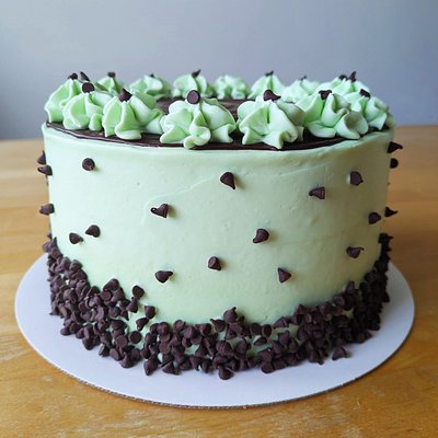 Mint Chocolate Chip Cake 