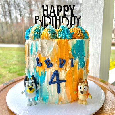 Small Bluey Cake