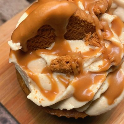 Cookie Butter Cupcakes 1 Dozen 