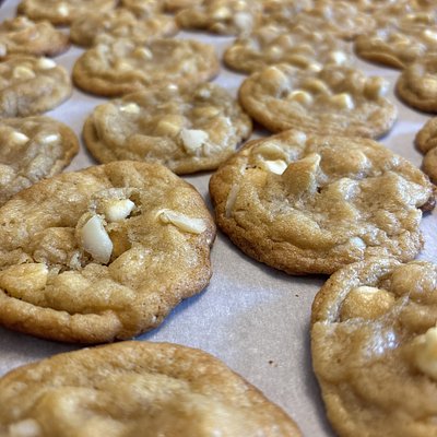 White Chocolate Macadamia Nut (6)