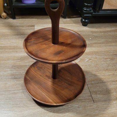 Round Tiered Stand Rental 