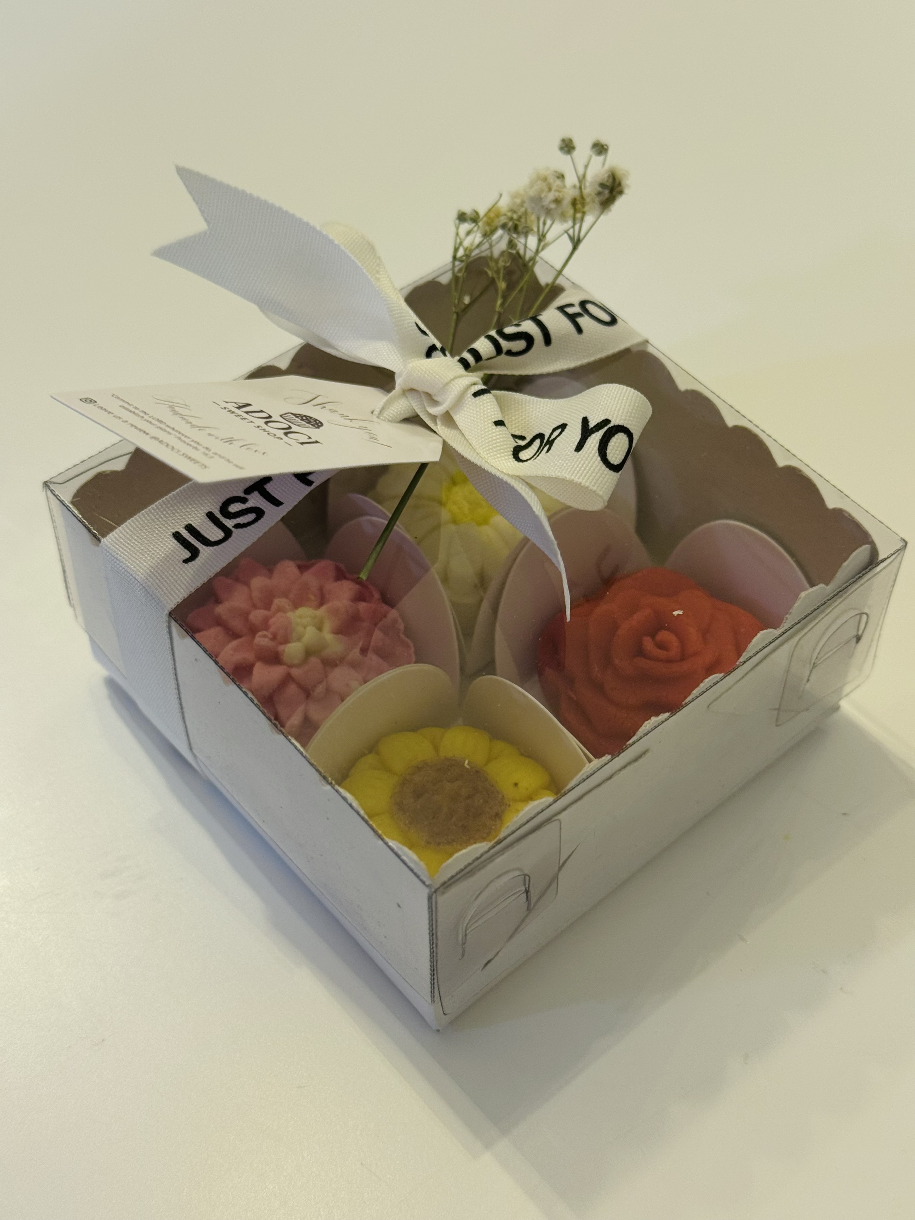 Valentine’s Flowers Brigadeiro Gourmet -  Box (4ct)