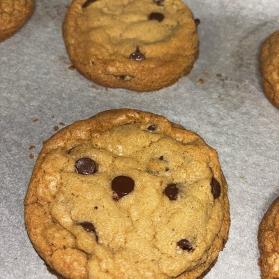 Jumbo Chocolate Chip Cookie
