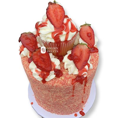  Thanksgiving Strawberry Crunch Tower Cake Sale