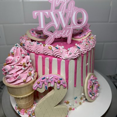 6” Custom Cake (1 Tier)