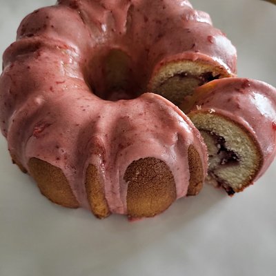 Medium Pound Cake