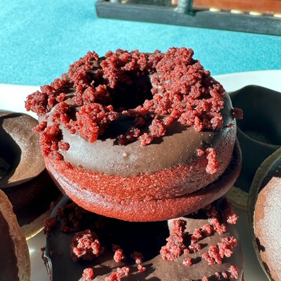 Red Velvet Donuts (6)