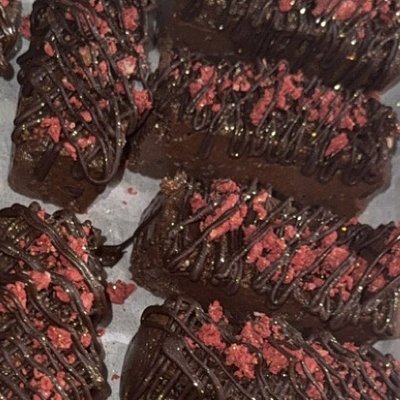 Brownie With Strawberry Topping ❤️