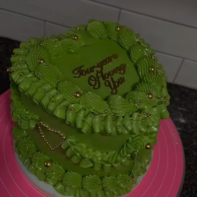 6in Heart Cake 