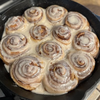 Cinnamon Rolls Iced