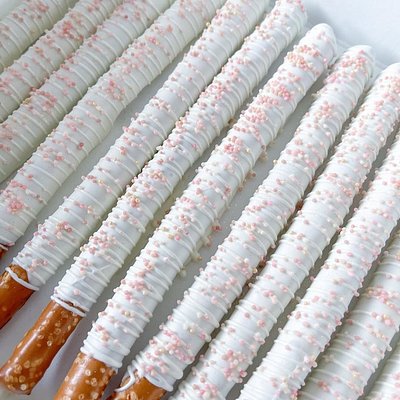 Dipped Pretzel Rods