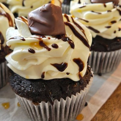 Beyond Basic Cupcakes (1 Dozen)