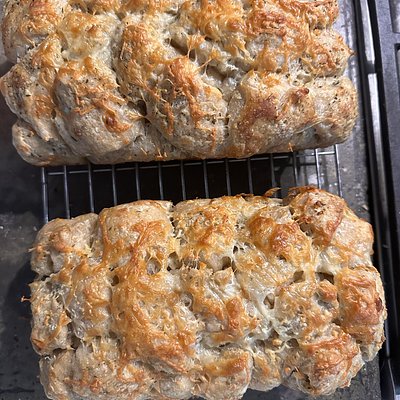 Garlic, Herb & Cheese Pull Apart Loaf