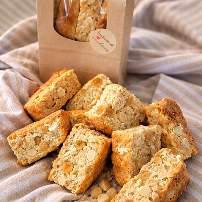 Coffee Dippers -  Macadamia & White Chocolate