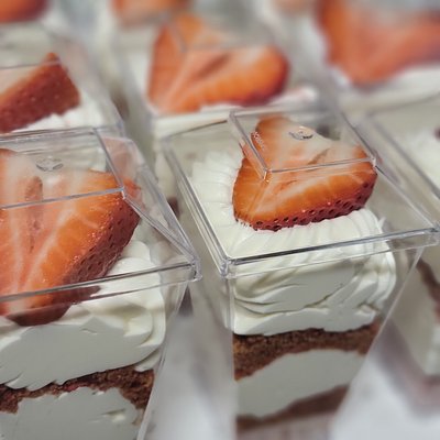 Strawberry Cheesecake Shooters 