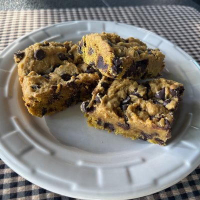 Chocolate Chip Pumpkin Bars