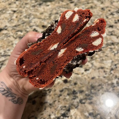Red Velvet Oreo