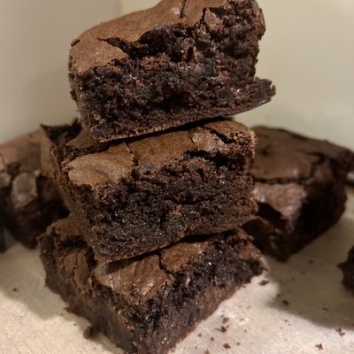 Double chocolate Chip Brownies (4 Count)