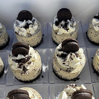 Mini Cheesecakes (Dozen)