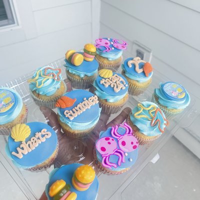 #25 Themed Cupcakes 🍔🪼