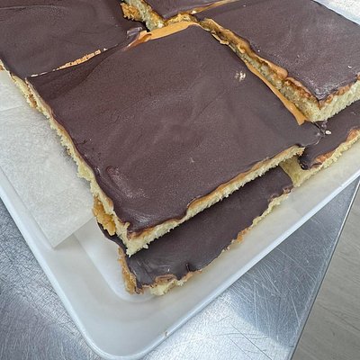 Peanut Butter Tandy Cake