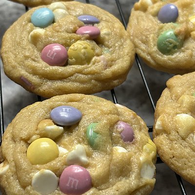 1/2 Dozen soft baked cookie with sweet white chocolate chips & m&m’s 