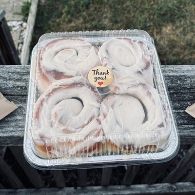 Classic Cinnamon Rolls 