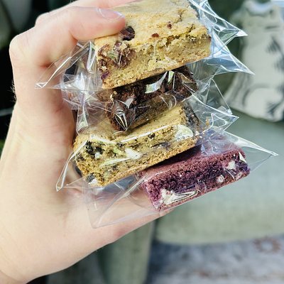 Custom Cookie Bars