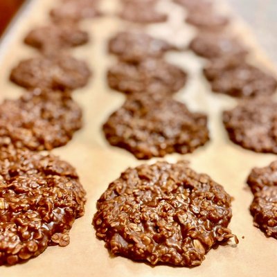 Chocolate Peanut Butter Oatmeal Cookies 