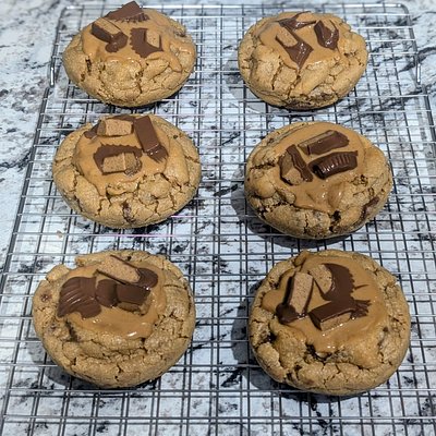 Reese's Peanut Butter Cup Cookies 