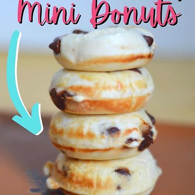 Mini Donitas Dozen (Blueberry, Chocolate Chips & Bananas)