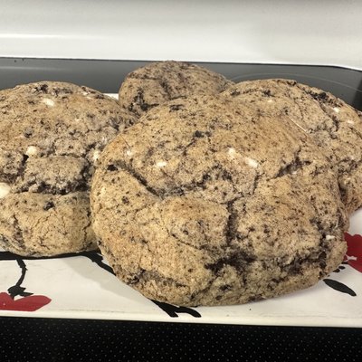 Cookies & Cream Cookie