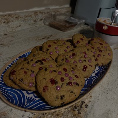 valentine's day feature - m&m heart shaped cookies - 6ct 