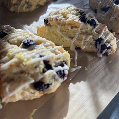 Blueberry Lemon Scones 