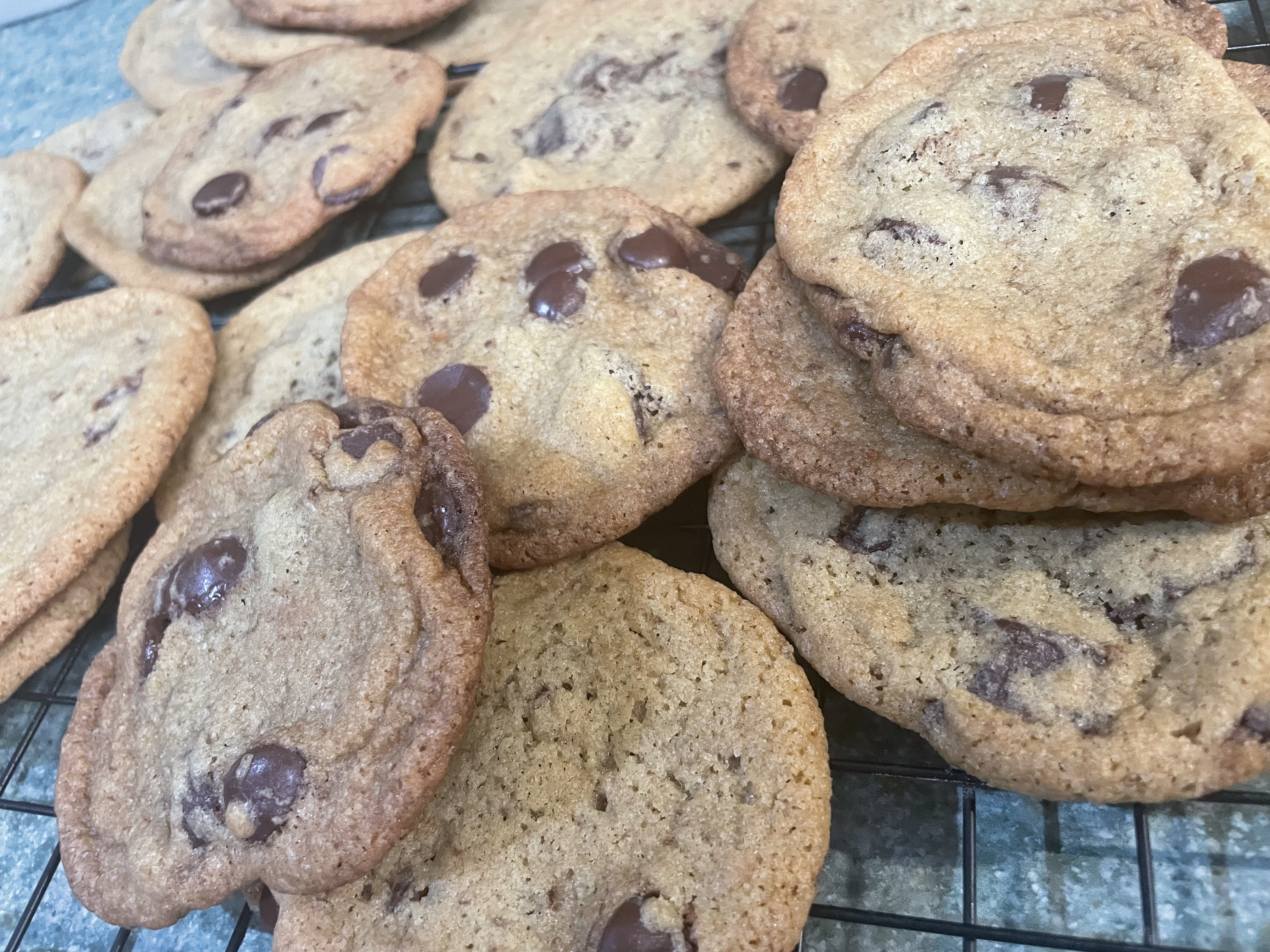 Dark Chocolate Chip Cookies 1/2 Dozen 