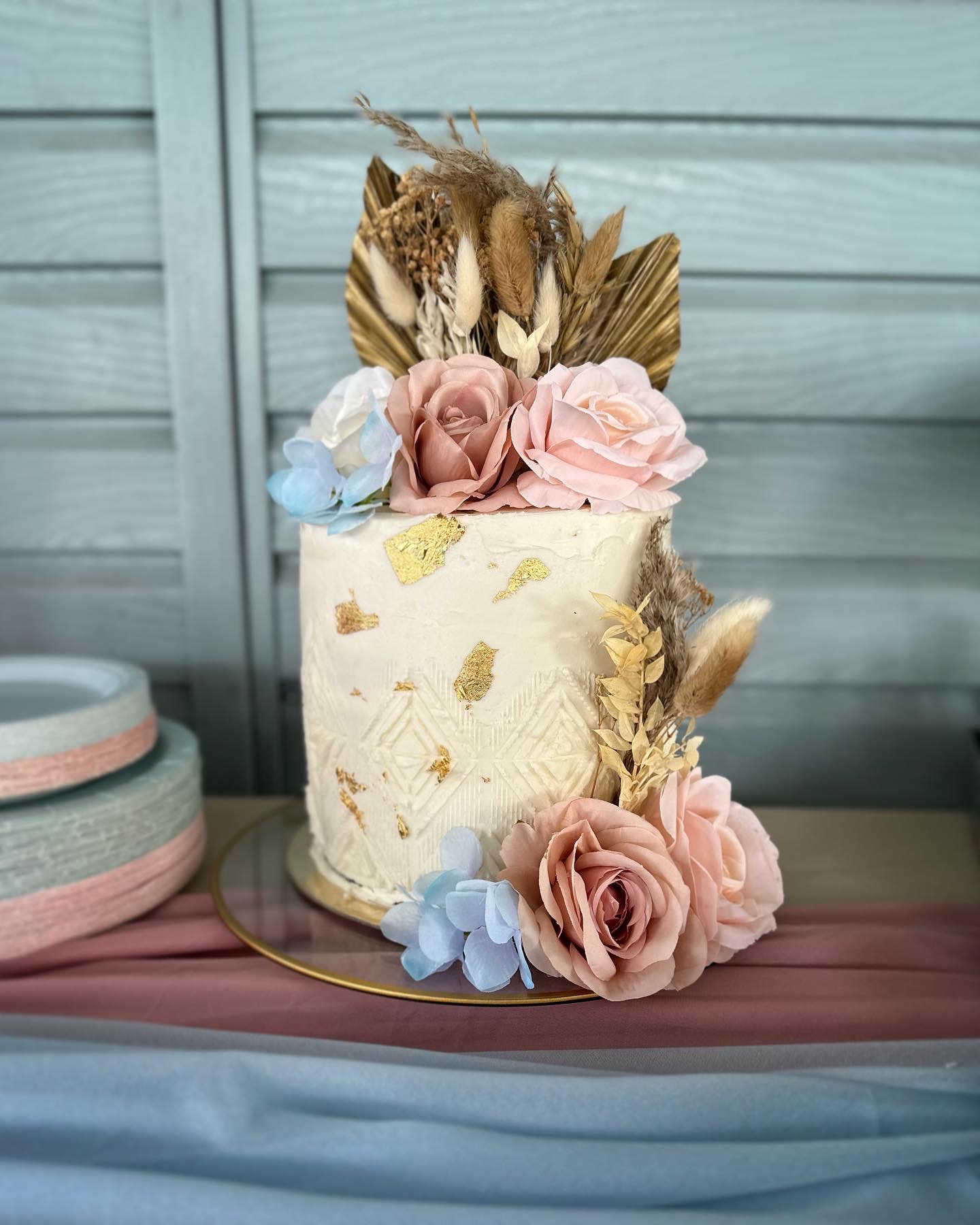 Custom Cakes